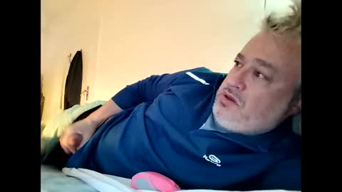Snapshot of sibemolx chatting on March 27, 8:09 am sibemolx online show from March 27, 8:09 am