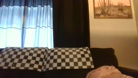 Mrs. St. Patrickk online show from December 8, 9:52 pm