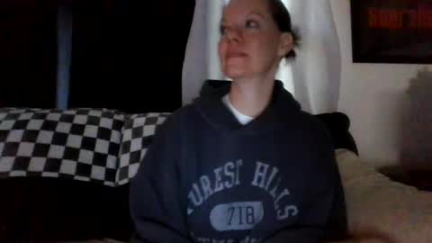 Snapshot of sidneyraee chatting on July 19, 2:54 pm Mrs. St. Patrickk online show from July 19, 2:54 pm