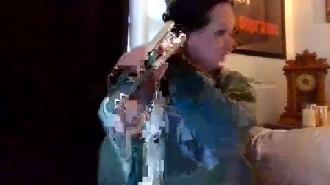 Snapshot of sidneyraee chatting on August 3, 8:23 pm Mrs. St. Patrickk online show from August 3, 8:23 pm