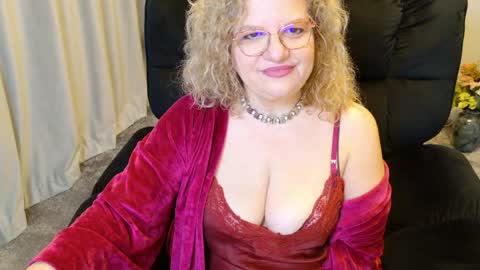 sidnney online show from April 6, 4:46 am