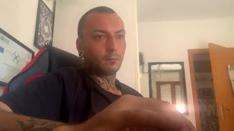 sidvicious23cm online show from September 23, 7:55 am