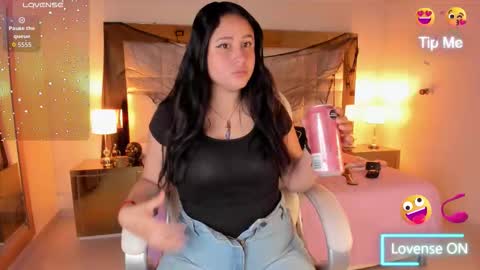 Snapshot of siennaa_rose chatting on October 30, 12:17 pm Sienna online show from October 30, 12:17 pm