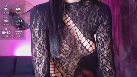 Sienna online show from March 1, 8:22 pm