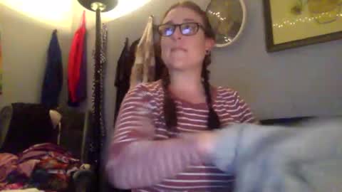 siennavia online show from March 9, 4:38 am