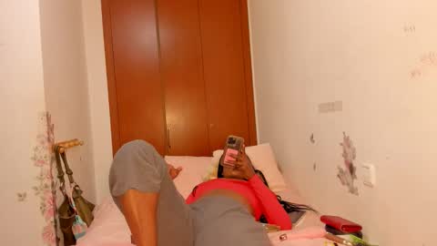 sierra_violet online show from April 19, 4:50 pm