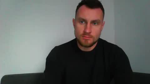 Snapshot of siggurd7one chatting on December 31, 1:08 pm Orlando online show from December 31, 1:08 pm