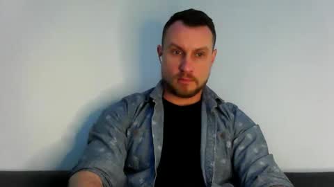 Snapshot of siggurd7one chatting on February 25, 3:38 pm Orlando online show from February 25, 3:38 pm