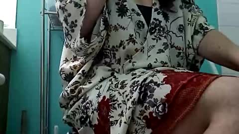 Snapshot of sigmaelixer chatting on March 6, 9:33 pm sigmaelixer online show from March 6, 9:33 pm