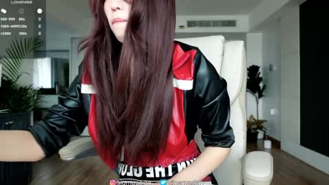 Snapshot of sigmasian chatting on October 21, 4:24 am OF instagram sigmaasian twitter sigmasian online show from October 21, 4:24 am