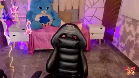 Snapshot of siiam_tay chatting on December 3, 3:14 am Siiam Tay online show from December 3, 3:14 am