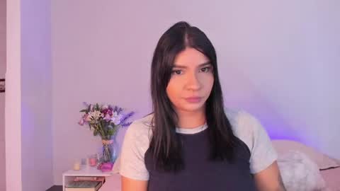 Snapshot of siirena chatting on May 18, 5:30 pm siirena online show from May 18, 5:30 pm