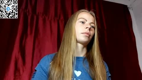 Snapshot of silentpassion567 chatting on April 24, 11:07 pm JULIANA online show from April 24, 11:07 pm