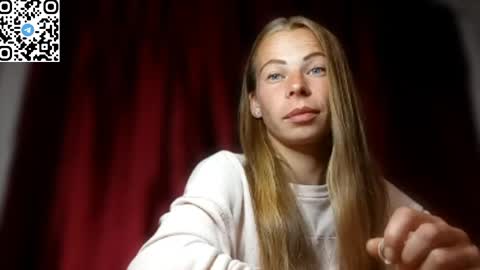 Snapshot of silentpassion567 chatting on June 5, 8:47 pm JULIANA online show from June 5, 8:47 pm