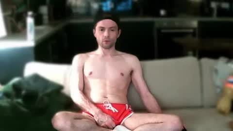 Snapshot of silhouettesin2 chatting on July 13, 12:02 am Scottish Lad Openminded... online show from July 13, 12:02 am