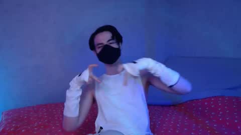 Silinti online show from December 22, 12:13 pm