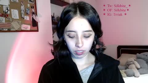 silkbite online show from May 12, 1:36 am