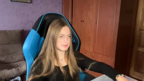 Erica online show from July 8, 10:53 am