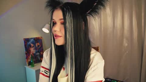 Nixie online show from December 19, 4:36 pm