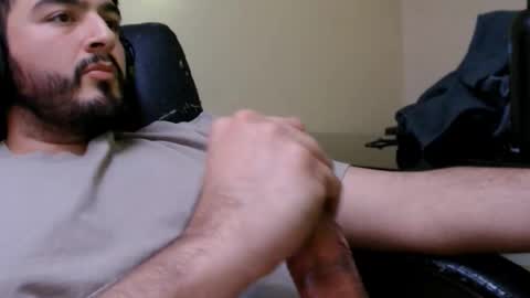 Alvaro online show from February 5, 7:07 pm