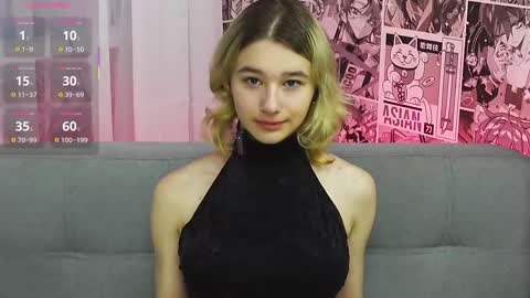 Snapshot of silva__tail chatting on October 19, 11:55 am Silva online show from October 19, 11:55 am
