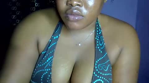 Snapshot of silver_baby06 chatting on October 17, 6:21 pm silver baby06 online show from October 17, 6:21 pm