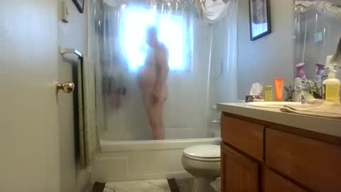 silverdragon70 online show from December 15, 10:03 pm