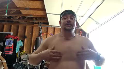 Snapshot of silverfox706 chatting on March 1, 8:42 pm Jay Silverfox706 online show from March 1, 8:42 pm