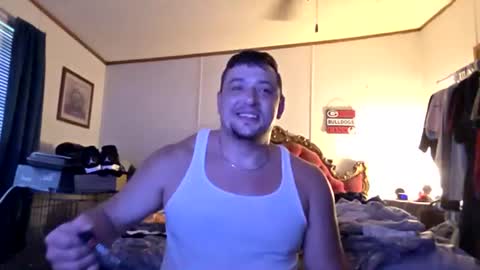 Snapshot of silverfox706 chatting on June 30, 12:33 am Jay Silverfox706 online show from June 30, 12:33 am