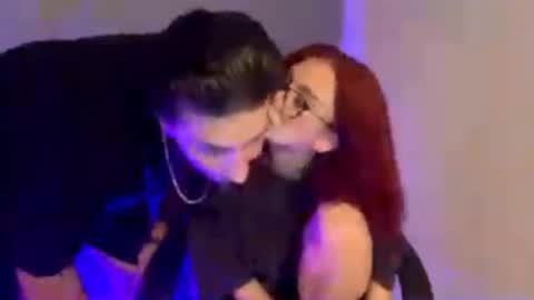 Snapshot of silvia998 chatting on March 18, 7:50 pm silvia998 online show from March 18, 7:50 pm