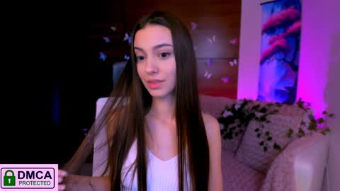 Snapshot of silvia_queen1 chatting on December 10, 9:11 pm Silvia nude in pvt  online show from December 10, 9:11 pm