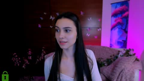 Snapshot of silvia_queen1 chatting on December 19, 4:13 am Silvia nude in pvt  online show from December 19, 4:13 am