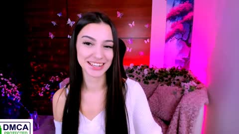 Snapshot of silvia_queen1 chatting on December 28, 12:57 am Silvia nude in pvt  online show from December 28, 12:57 am