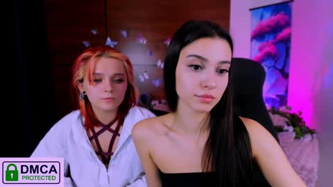 Snapshot of silvia_queen1 chatting on December 29, 3:33 am Silvia nude in pvt  online show from December 29, 3:33 am