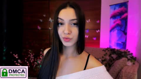Snapshot of silvia_queen1 chatting on January 7, 9:57 pm Silvia nude in pvt  online show from January 7, 9:57 pm