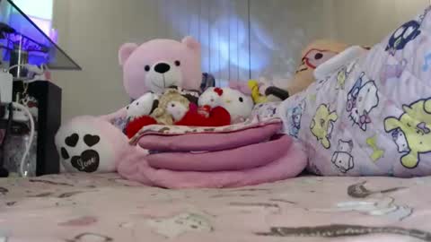 silviajpn online show from April 14, 2:45 pm