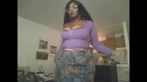 Snapshot of siminfox chatting on September 28, 2:06 am Simin Fox online show from September 28, 2:06 am