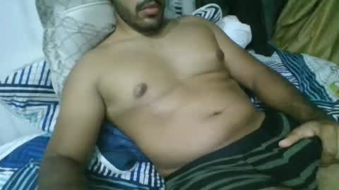 Snapshot of simio11 chatting on December 28, 2:33 am simio11 online show from December 28, 2:33 am