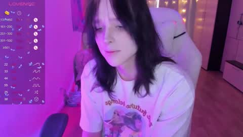 Snapshot of simochka_ chatting on March 16, 11:58 am Simochka online show from March 16, 11:58 am