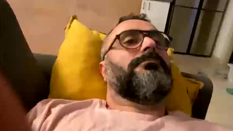 Si online show from February 6, 9:07 pm
