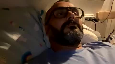 Si online show from May 4, 7:54 pm