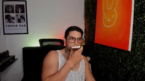 Simon Cortes online show from August 4, 11:13 am