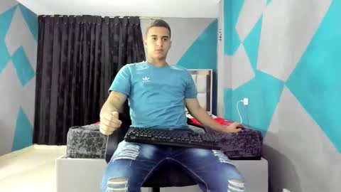 Snapshot of simonkeler chatting on February 22, 4:29 am SIMON KELER online show from February 22, 4:29 am