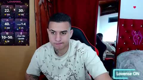 Snapshot of simonkeler chatting on September 22, 3:41 am SIMON KELER online show from September 22, 3:41 am