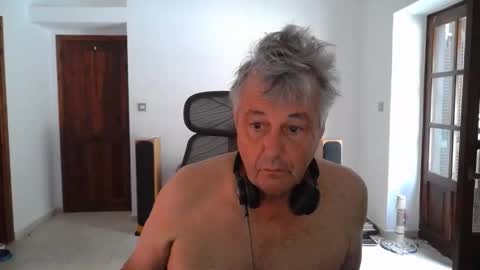 Simon online show from September 15, 4:01 am