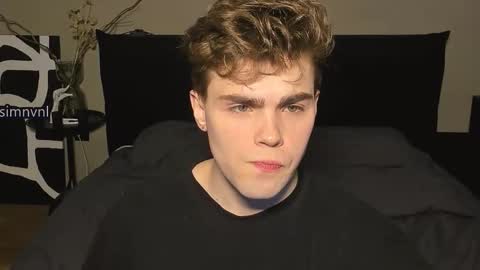 Simon online show from December 14, 6:01 pm