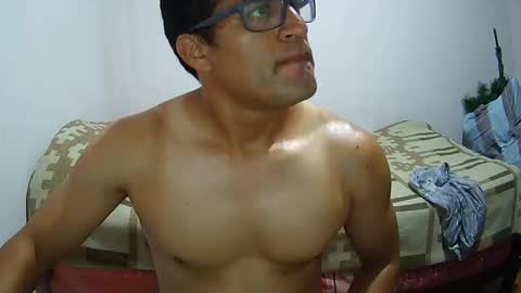 Snapshot of simpatico977 chatting on February 10, 5:47 am Denis online show from February 10, 5:47 am