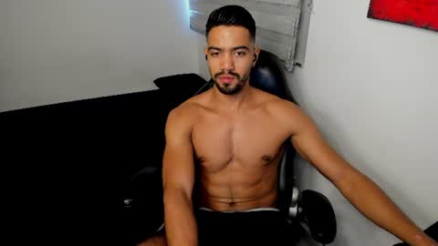 Snapshot of simple_guyy chatting on June 20, 5:05 pm Andrey online show from June 20, 5:05 pm