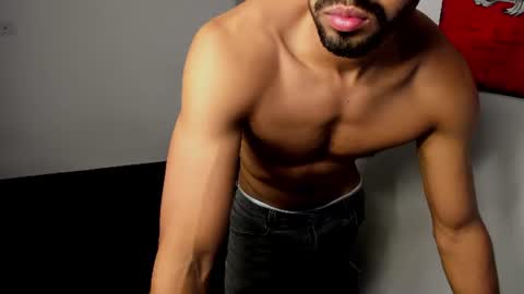 Snapshot of simple_guyy chatting on June 25, 5:34 am Andrey online show from June 25, 5:34 am