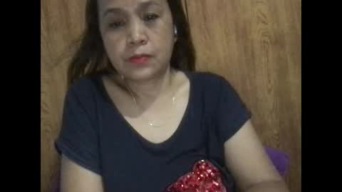 Snapshot of simplecity45 chatting on December 21, 9:47 pm Carolyn online show from December 21, 9:47 pm